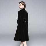 Black Hepburn Wind Collared Gold Velvet Dress Lady 2025 Autumn And Winter Dress In The Long Temperament Coat 68HZ