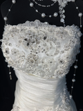 Elegant Ivory Applique Beaded Evening Gown A-Line Strapless Party Dress Floor Length Formal Dress HZ1024