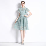 2024 Summer New French Elegant Water-Soluble Lace Hook Hollow Flying Sleeve Temperament Waist Dress Dress Woman 68HZ