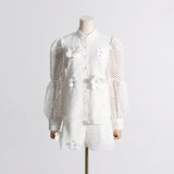 2025 New Design Embroidery Lace Fashion Suit Women Two Sets Of Lantern Sleeve Top + Casual Shorts Women 68HZ