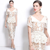 British Niche Temperament Thousands Of Gold Windy Collar Short-Sleeved Lace Waist Dress Dress With Belt 68HZ