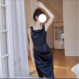 Temperament Design Irregularly Slanted Shoulder-Speeled Thoracic Fish Bone Folded Open-Scrinkled And Forked-Sing-Faced Dress Dress Dress Dress 68HZ