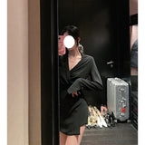 Charming Villain | Sexy Thumping Niche Design Deep V Suit Party Dress Dress One Dress 68HZ
