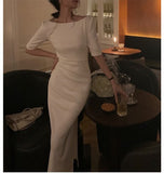 Black Midsleeved Dress Women Waist French Hepburn Style Niche Design Shoulder Dress Dress 68HZ