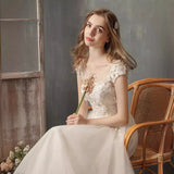 French Light Wedding Dress 2025 New White Engagement Dress Temperament Waist Fish Tail Lace Welcome Yarn 68HZ
