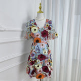 2025 Summer New French Design Heavy Industry Three-Dimensional Flowers Slimming Thin And Hip Delicate Dress Women's Clothing 68HZ
