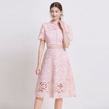 Temperament-Éí-In-So-Potted Lace Dress 2025 Spring/Summer New French High-End Squeer Hook Water-Soluble Lace Dress 68HZ