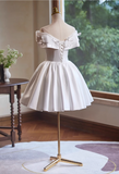 Elegant White 3D Butterflies Design A-line Off-the-shoulder Strapless Short Homecoming Dress HZ1024