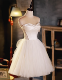 Elegant White Simple Design Satin Mesh Sleeveless Strapless Homecoming Dress HZ1024
